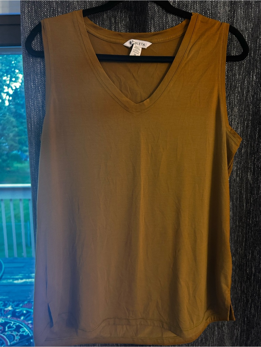 Athleta tank top